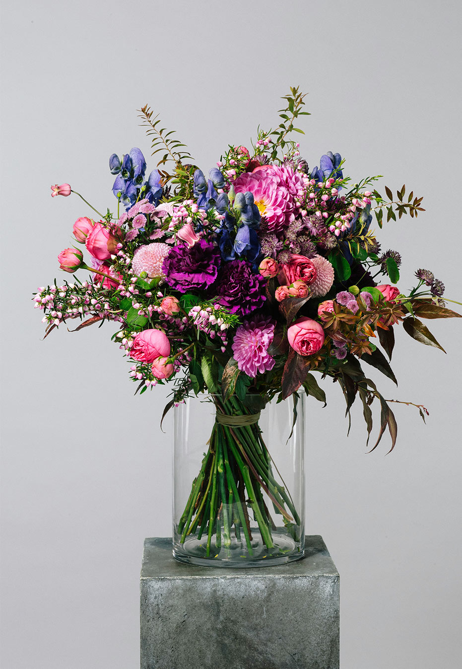  flower bouquet of piano rose and dahlia by flannel flowers